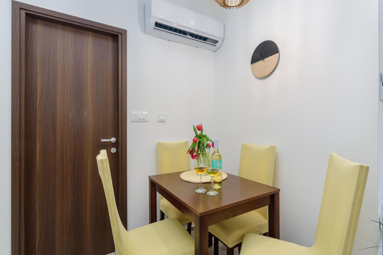 Apartment Easy Medulin Exterior photo